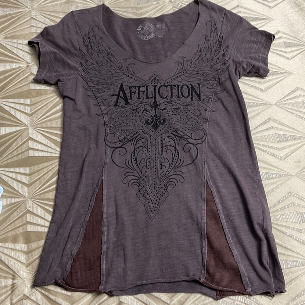 Affliction top